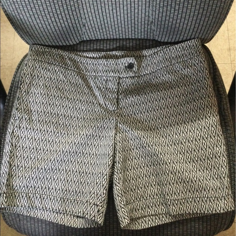 Kenar Short